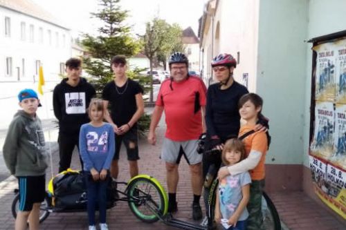 Setkání s paní Šárkou Vondrů (Akce z DOMOVA DO DOMOVA)
