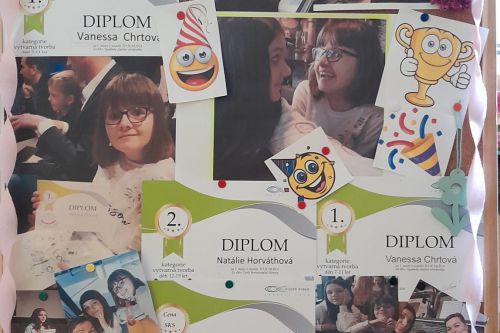 To je hlína- vyhlášení cen a úspěšné autorky děl ;o)